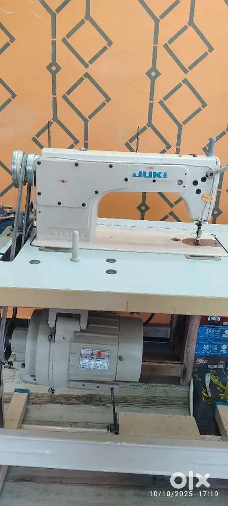 JUKI SEWING MACHINE FOR SALE