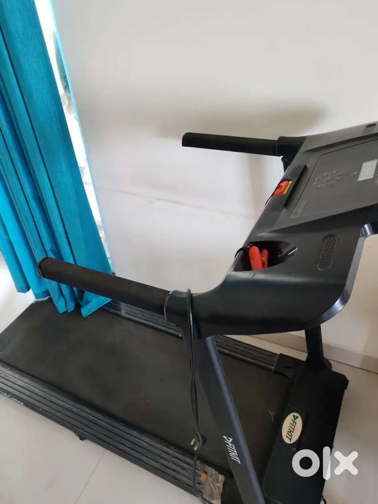 Treadmill fitness automatic