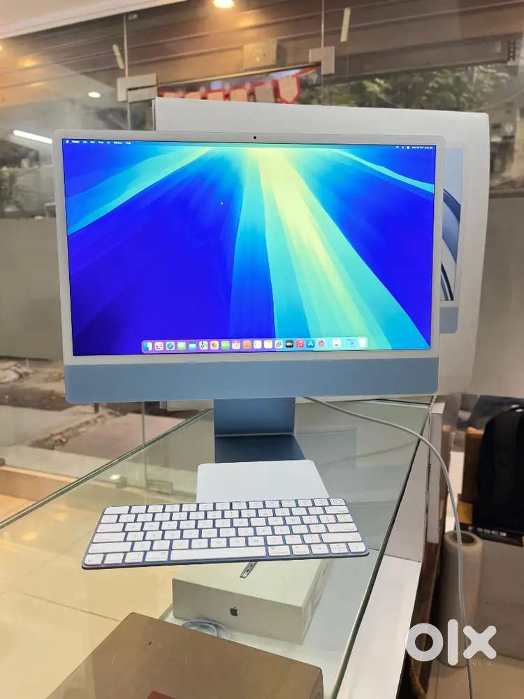 Apple iMac 24-inch, M3 Chip 16/256gb SSD