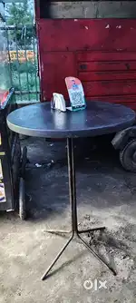 Fast food gol table