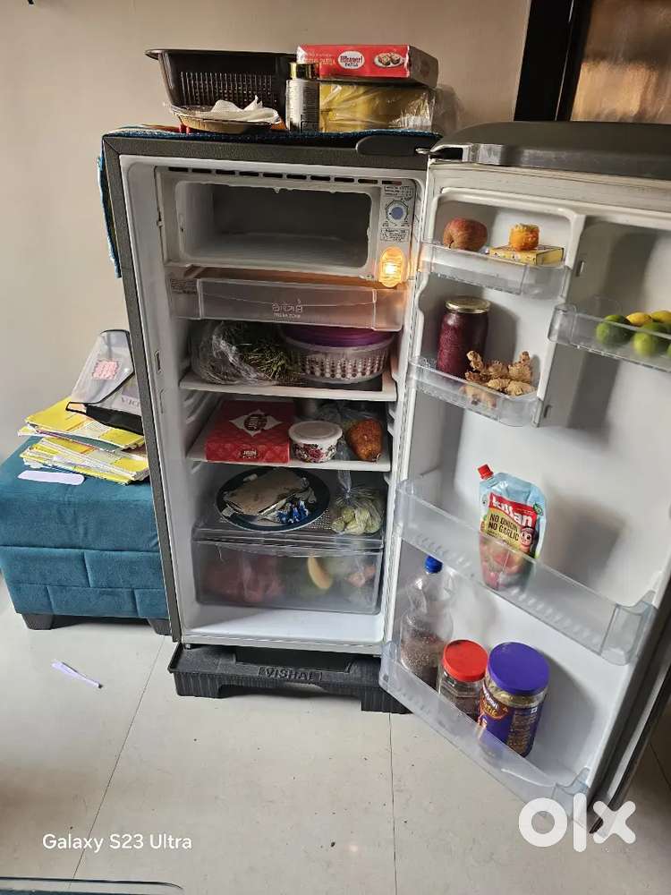 Refrigerator