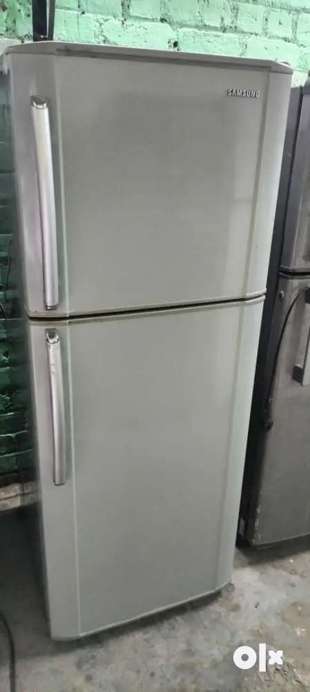 Double door fridge