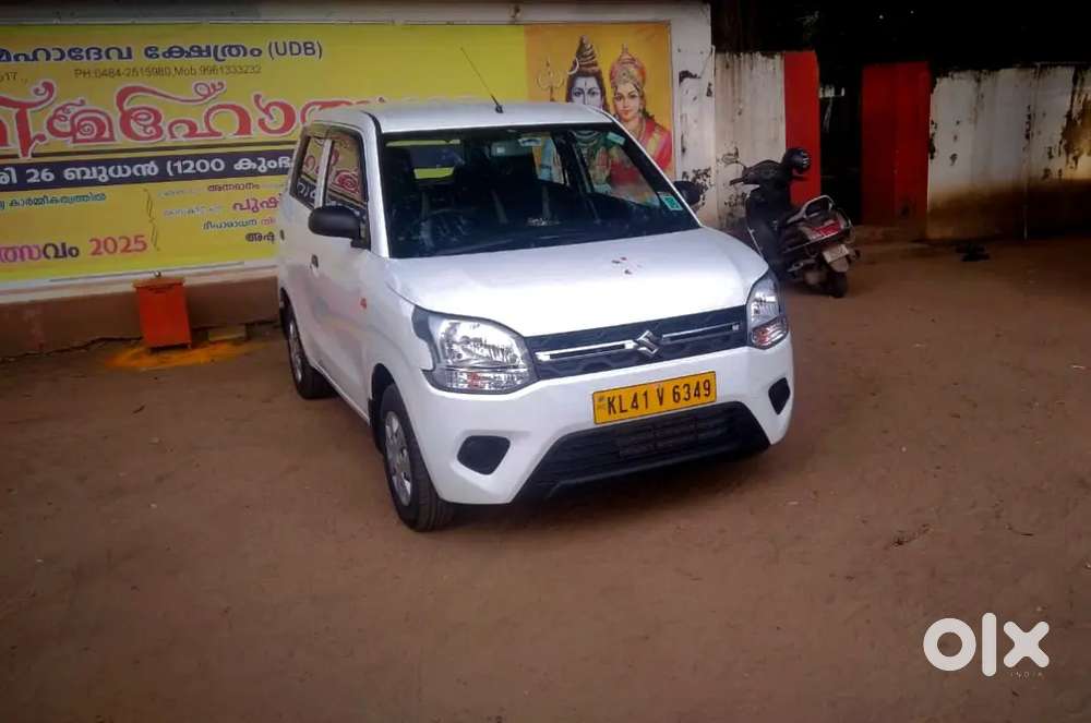 Daily rent-950 advance 5000, only uber