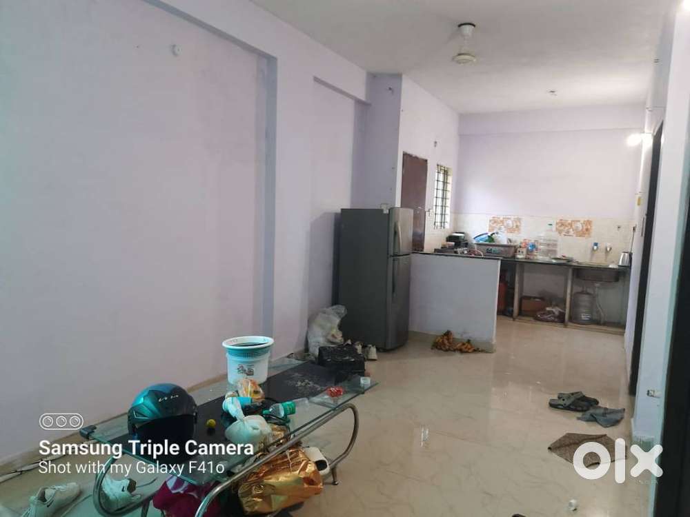 property near to hoshangabad highway