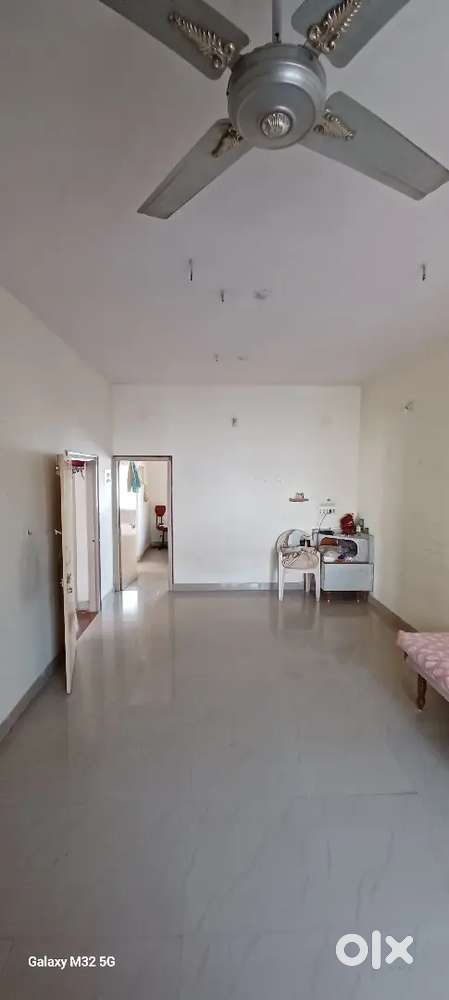 RENT HOUSE AT PRIME LOCATION