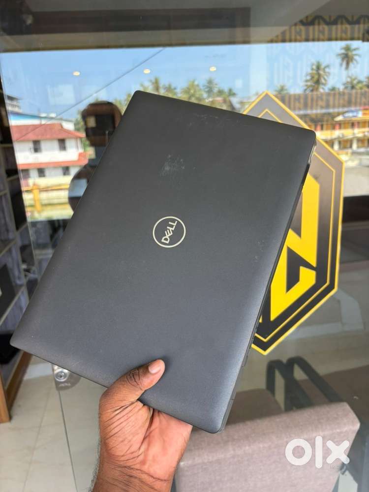 Dell i3 11 th in latitude series