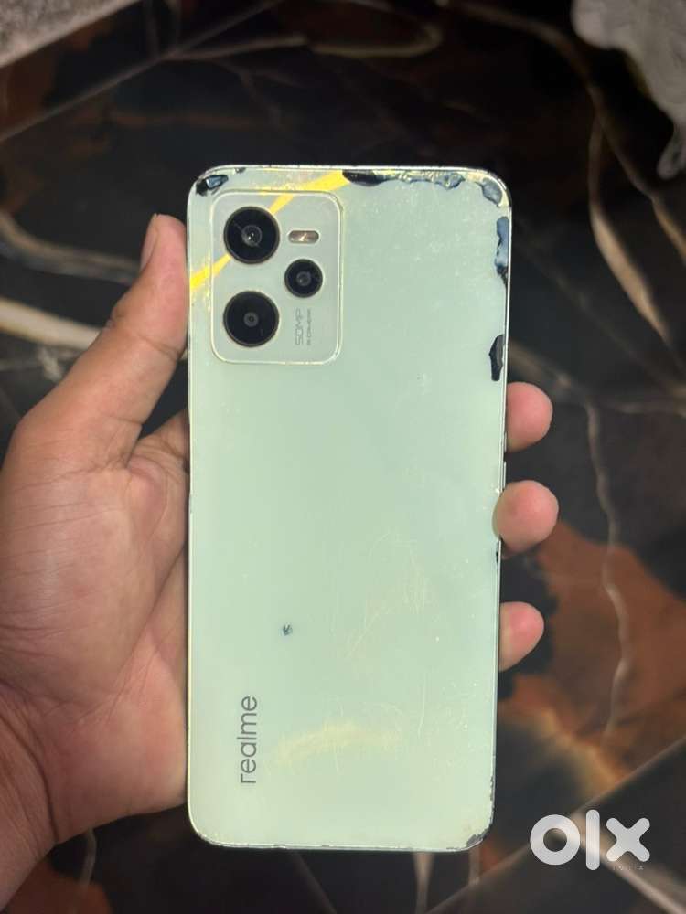 Realme c35