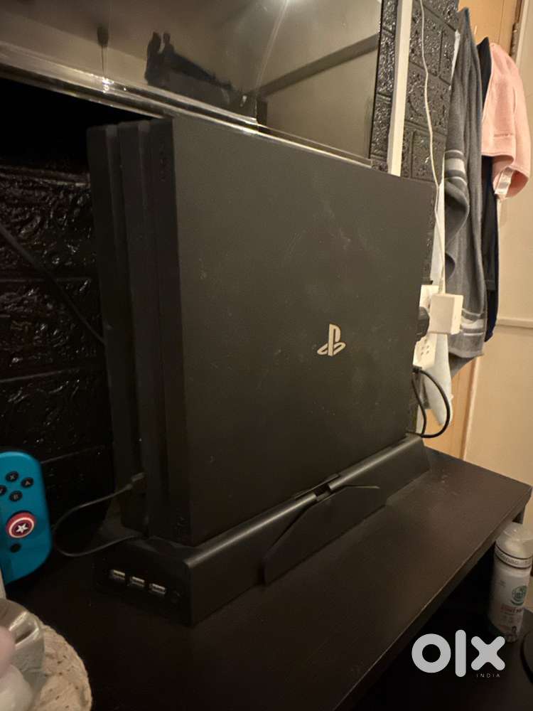 PS4 Pro 1TB with 3 Controllers Mint Condition