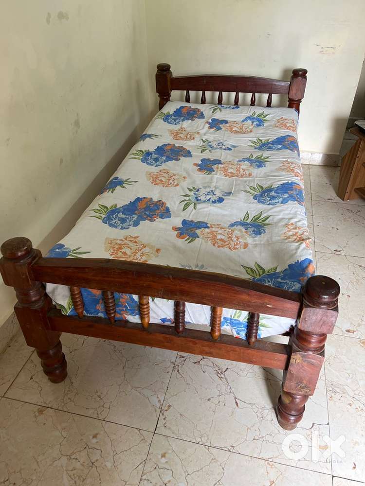 Bed + Foldable Table + 4 Plastic Chair