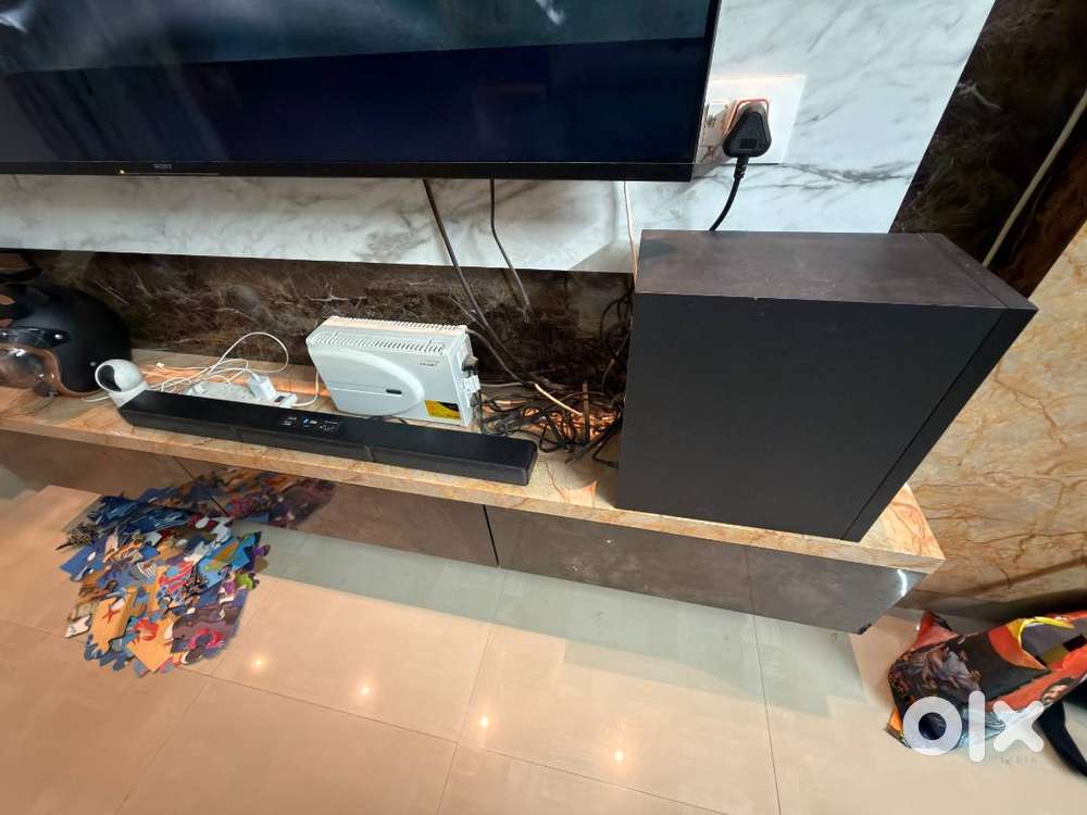 Sony HT-S40R Real 5.1ch Dolby Audio Soundbar for TV with Subwoofer