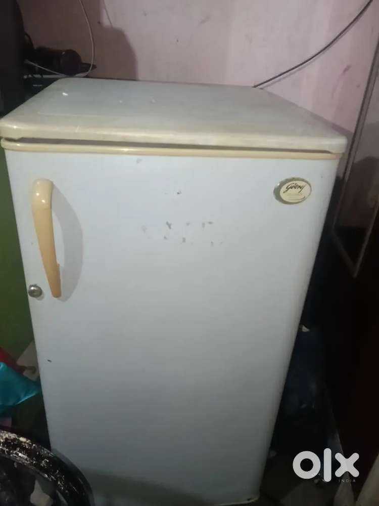 Fridge on sell, good condition with all assesaries