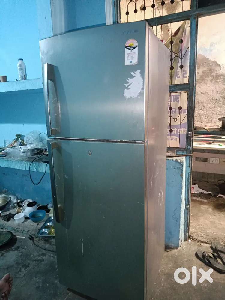 Fridge 400ltr