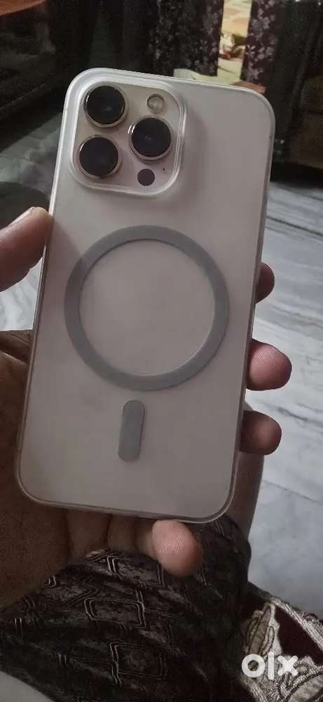 13 pro 256 gb in very good condition