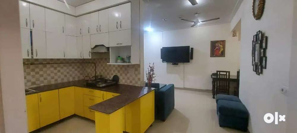 3Bhk immediately available for rent in 12th Avenue Gaur City 2