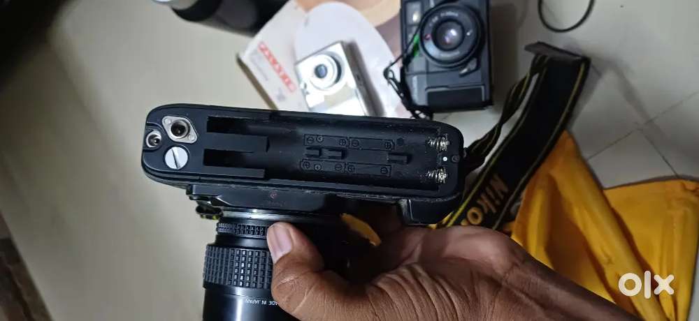 Nikon flim roll camera