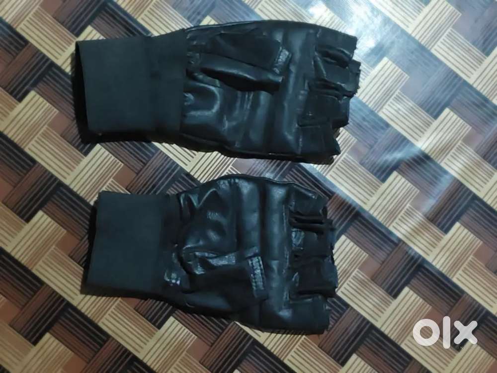 Gym gloves