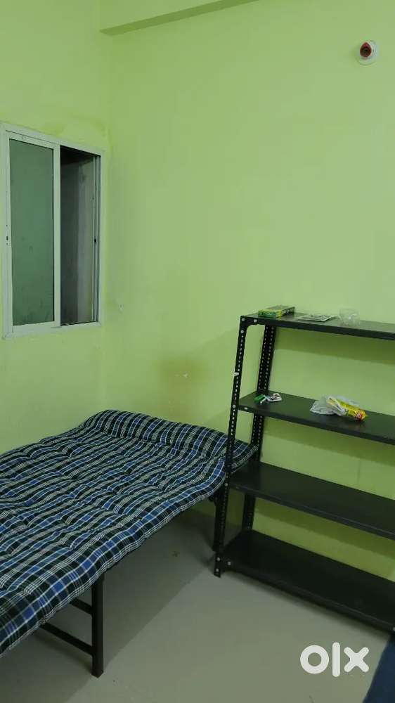 Roommate Required,  only Students allowed well maintained Room