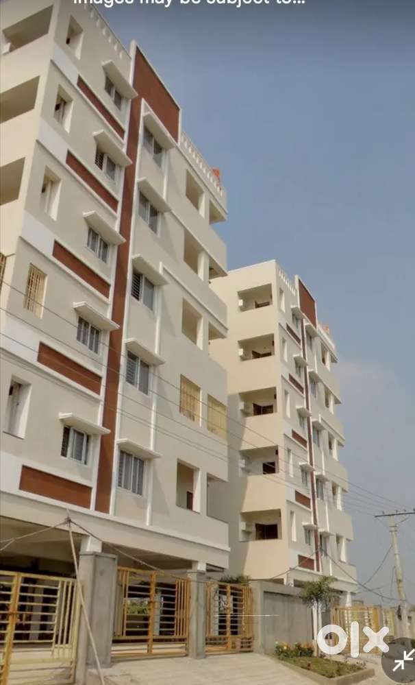 2BHK, Spacious, Gated Com. Greenfield flat with parking, Gosala