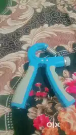 Hand gripper