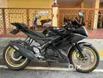 Yamaha r15 v2..