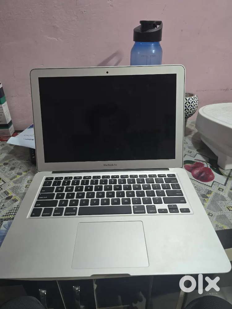 Apple mac book air