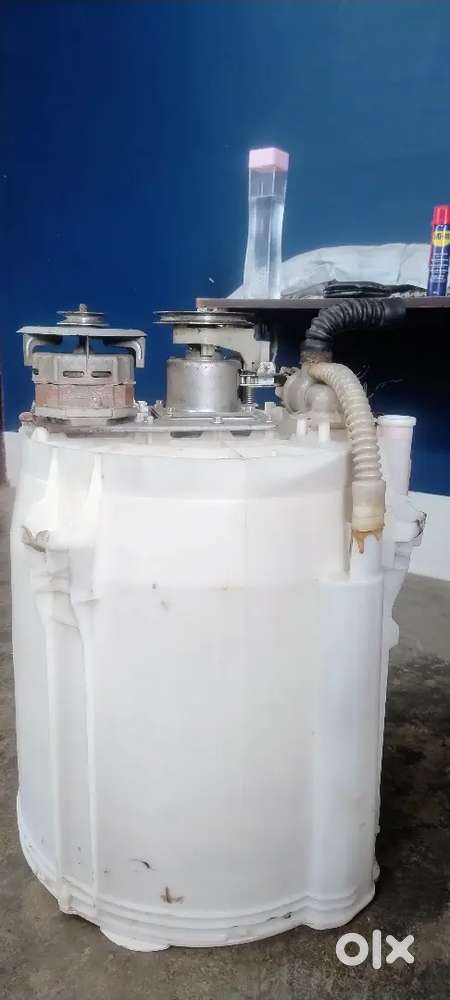 Sumsung Top lode washing machine ka tub hai