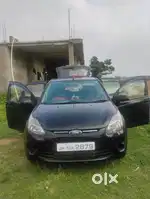 Ford Figo 2012 Petrol 75000 Km Driven