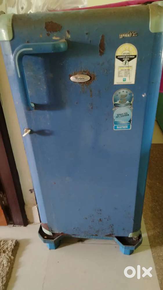 Whirlpool refrigerator 182ltr