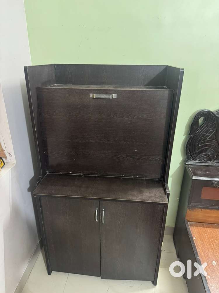convertible desk