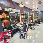 Mens salon ke liye ek aadmi ki jroorat h...