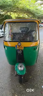 Auto rickshaw with self start for sale