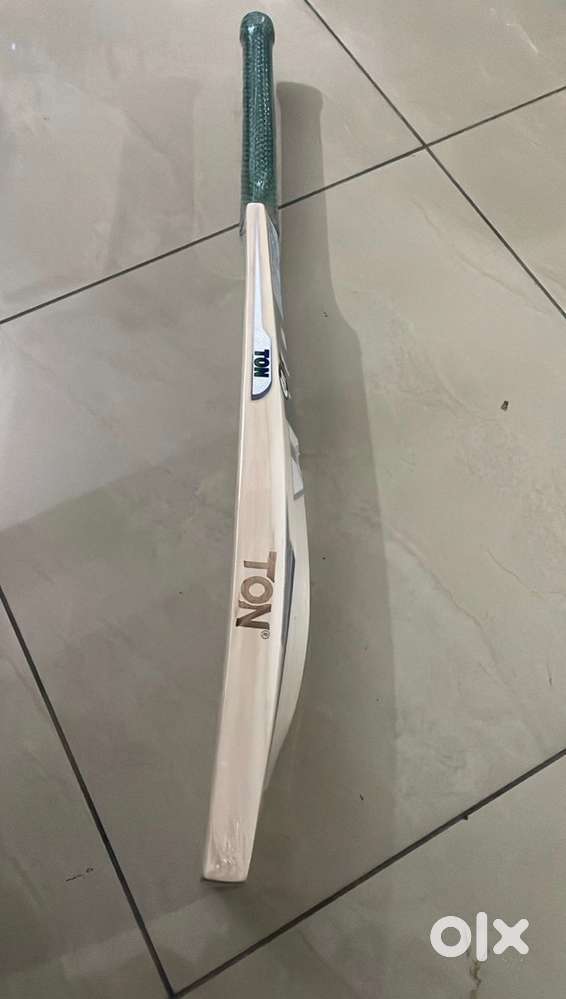 Brand new bat ton SS