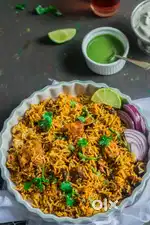 Veg Biryani stall par kaam karne k liye ladka chahiye