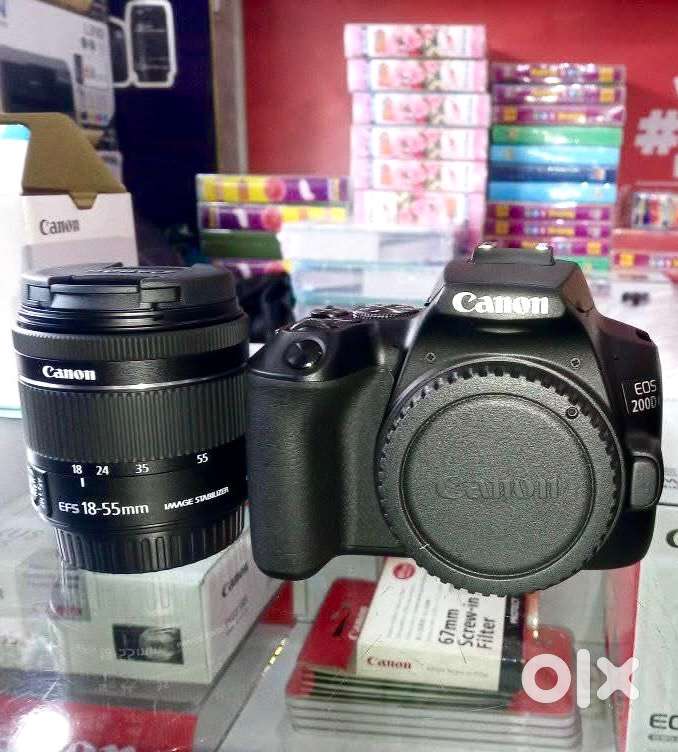 Canon 200d mark ii with 24mm 2.8f and 18-55 kit lens