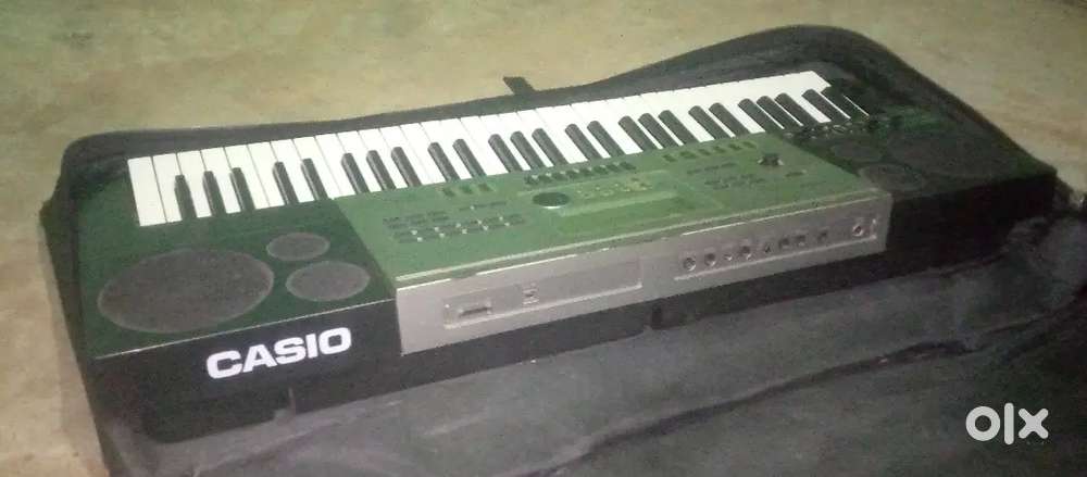 Sell Casio 7300in keyboard