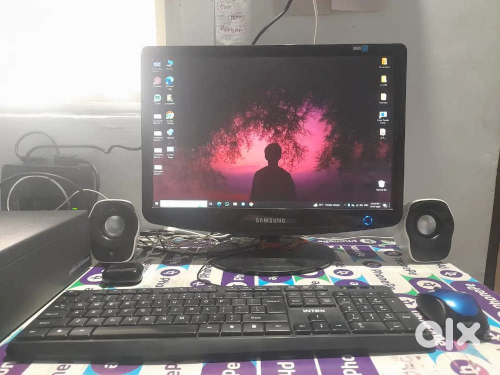 Computer bechna hai