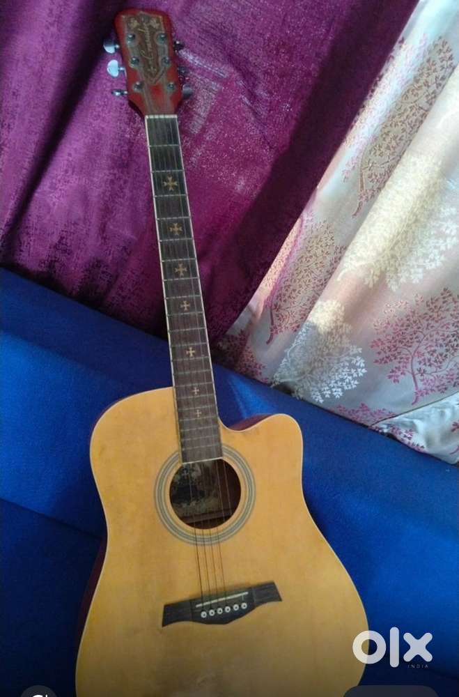 Guitar for sale