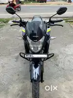 Honda SP Shine 125.