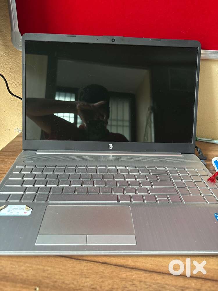 Hp intel i3 10th gen 512 gb ssd in only 22000