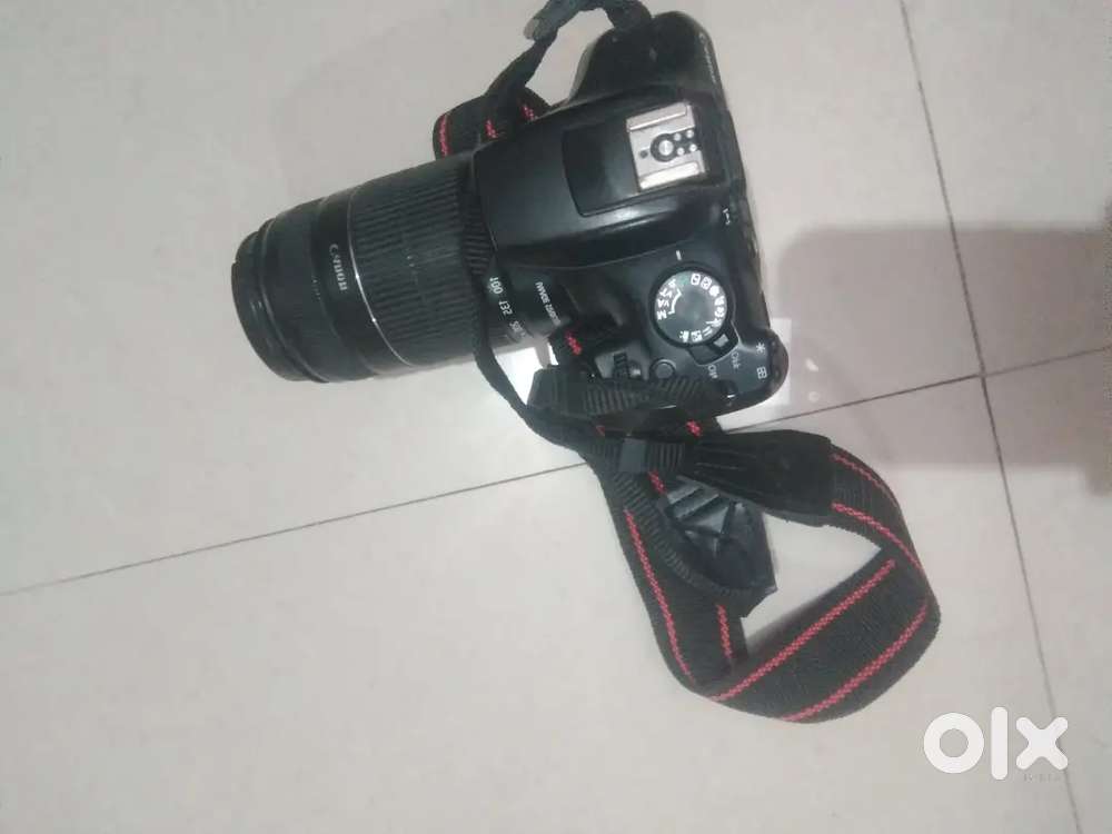 Canon EOS 1300D in good condition