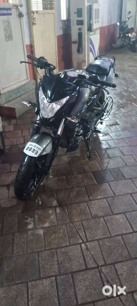 Bajaj Pulsar NS 200 – Excellent condition, well maintained, ready ride