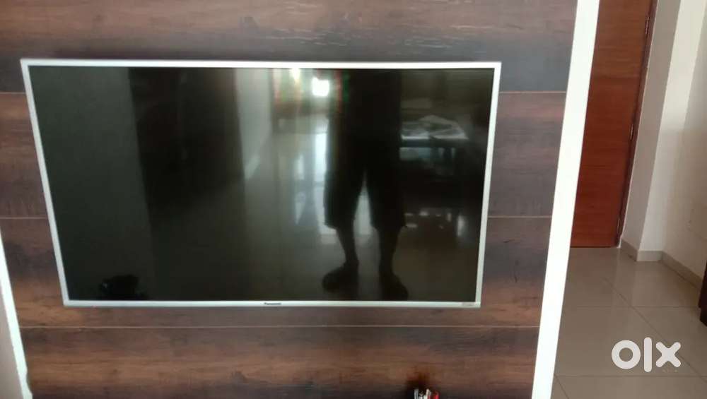Panasonic smart TV for sale
