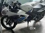 Yamaha R15