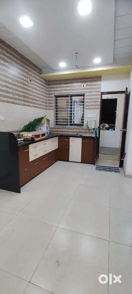 Main road touch 2bhk semi furnished flat near Narayan Garden road