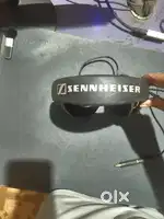 SENNHEISER HD 555 HEADPHONES