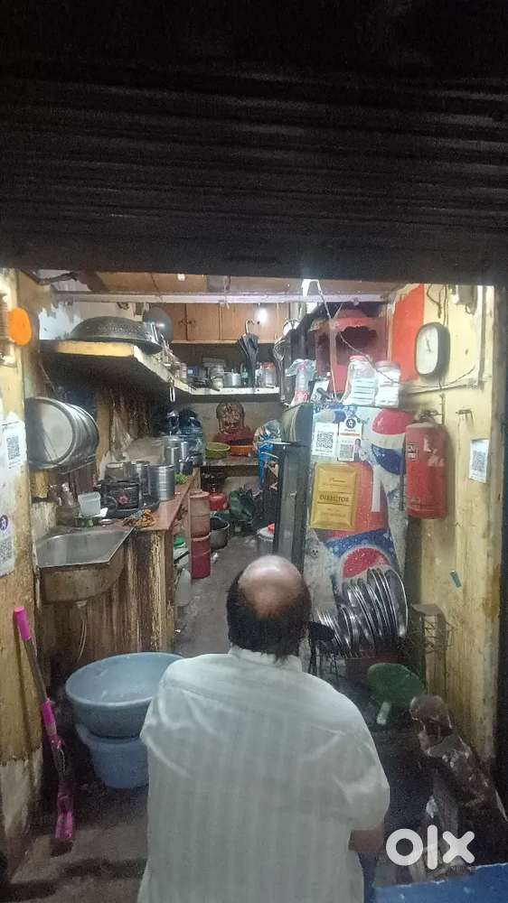 NAZA MARKET SHOP READY TO MOVE FOR CANTEEN