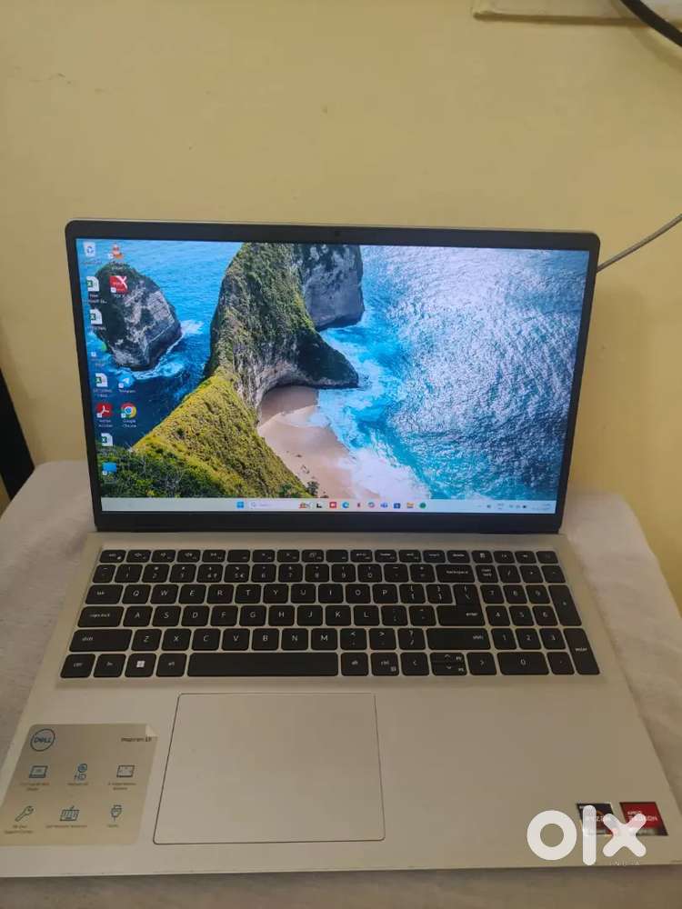 Dell Inspiron 3525 laptop