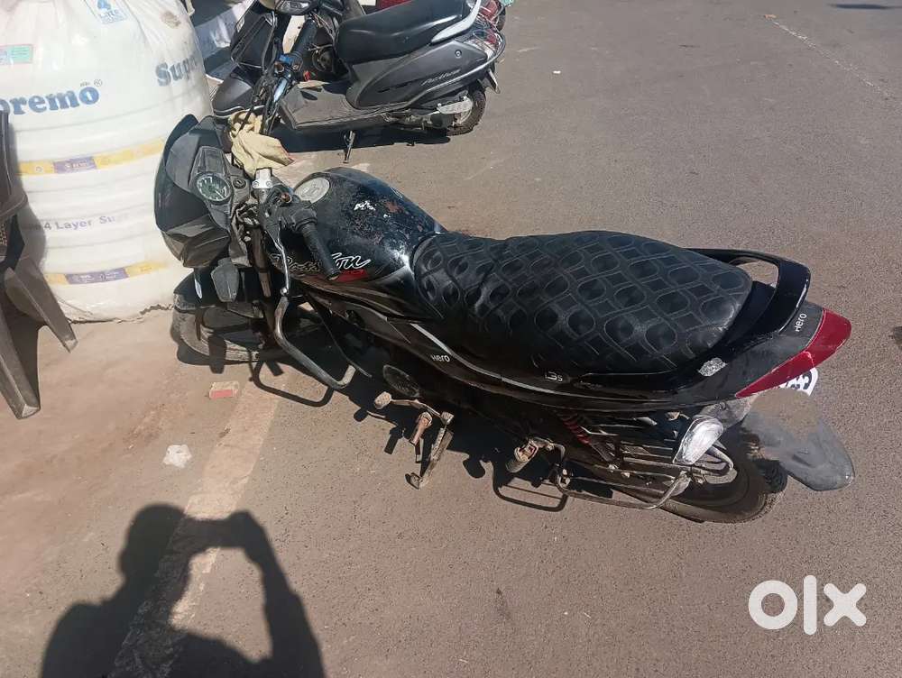 Two wheeler motorcycle bike gaadi.