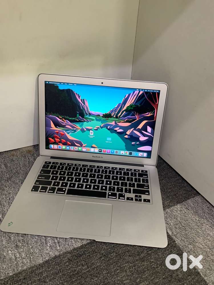Apple MacBook Air A1466 (13inch) i5 8GB 128GB 2017 Warranty
