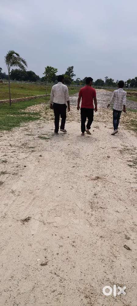 Lda noc और बैंक लोन के साथ प्लाट ले शहर के नजदीक